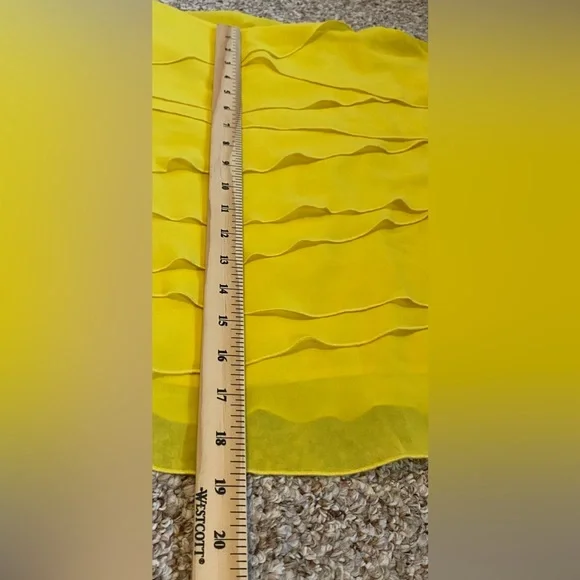 Nicole Yellow Blouse - Picture 3 of 7